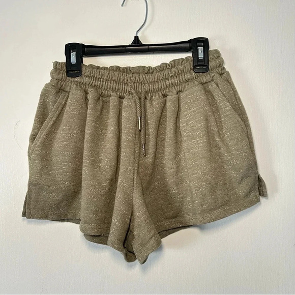 Primark Pants - Primark Women’s Size Small Green Casual Shorts
